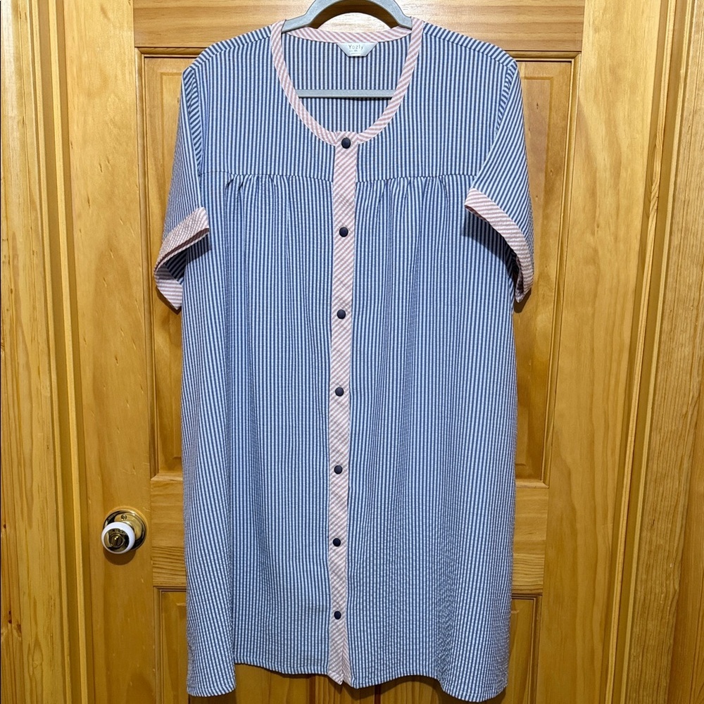 Yozly Blue, Pink & White Striped Snap Front House Dress, Size XXL - Picture 1 of 10